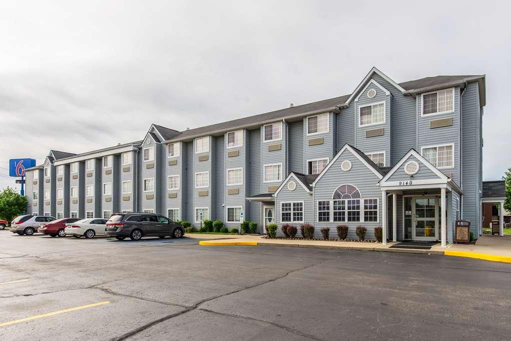 Motel 6 Indianapolis Carmel Екстер'єр фото