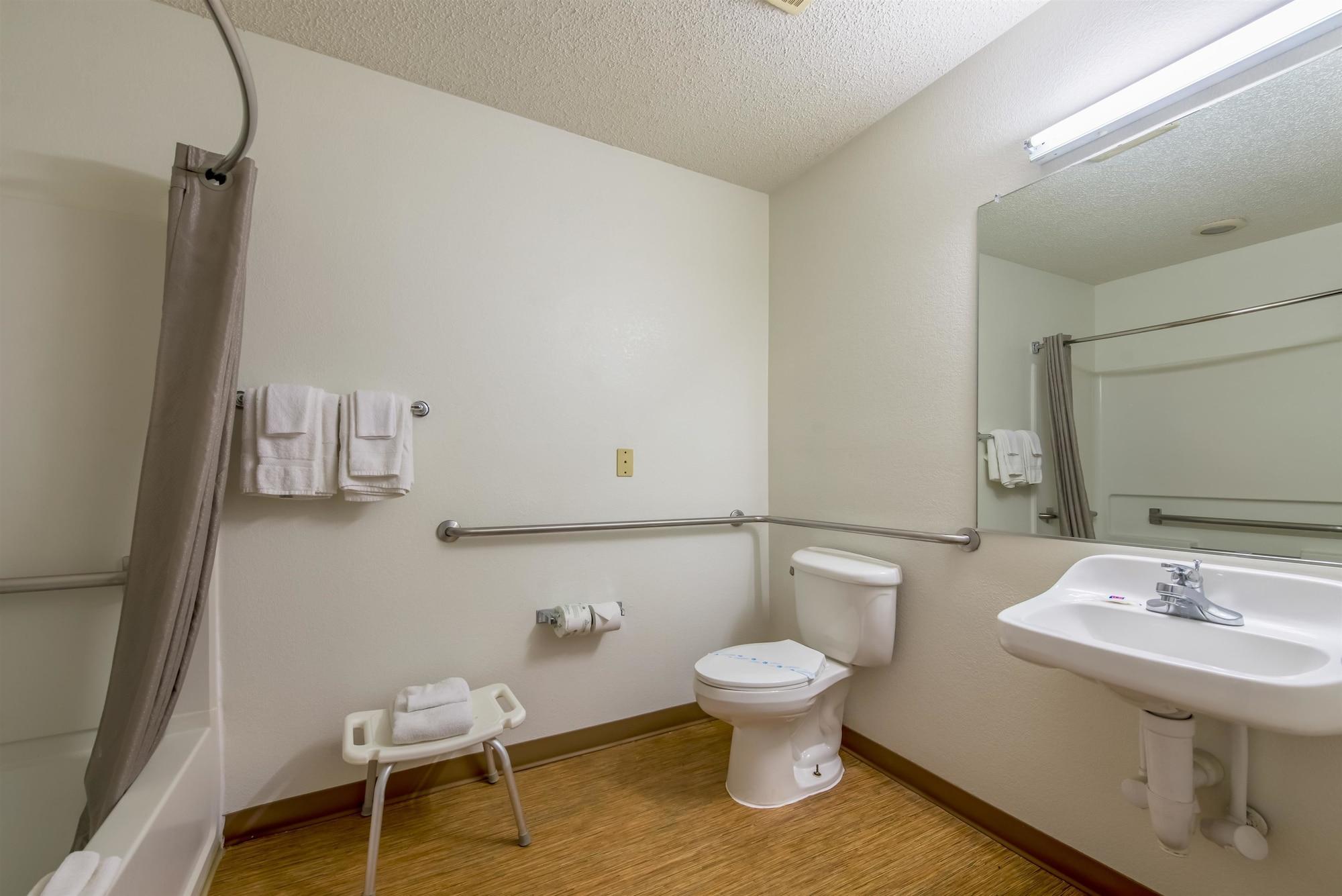 Motel 6 Indianapolis Carmel Екстер'єр фото