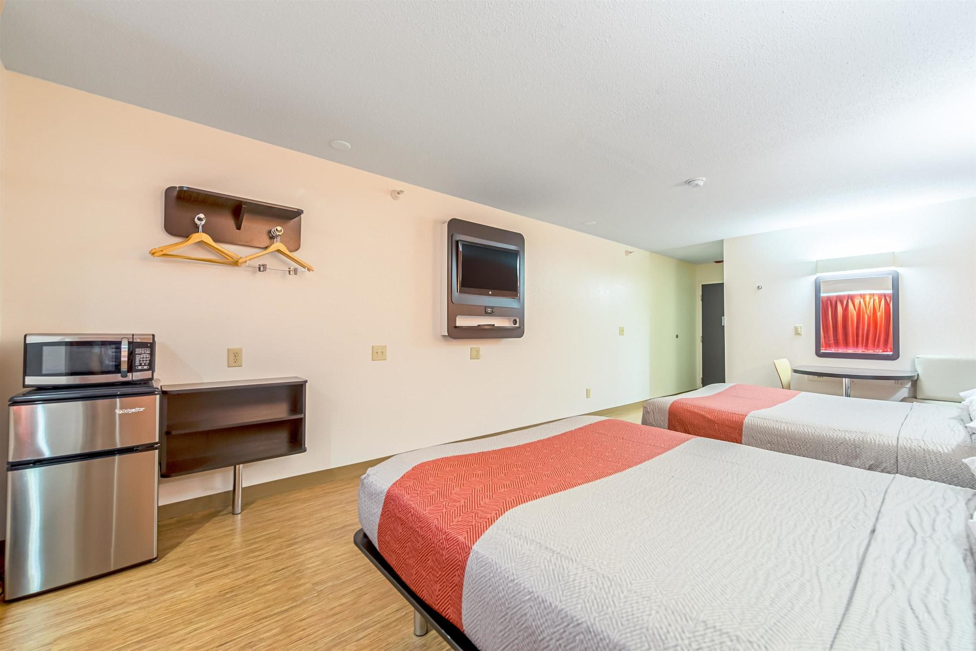 Motel 6 Indianapolis Carmel Екстер'єр фото