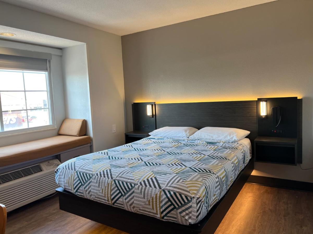 Motel 6 Indianapolis Carmel Екстер'єр фото